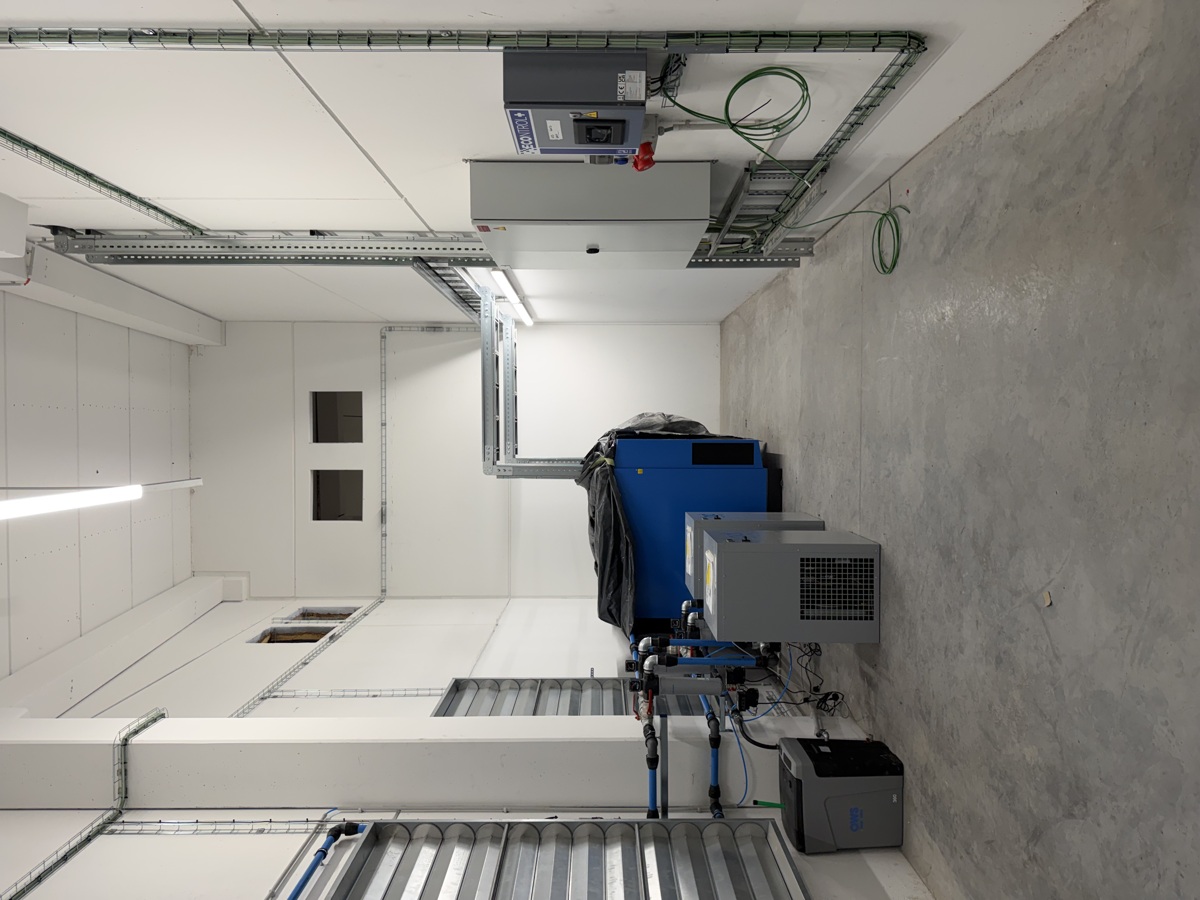 Compressor installatie productie staalbewerking