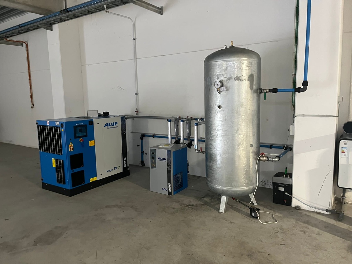 Compressor installatie nieuwe productie  (3)
